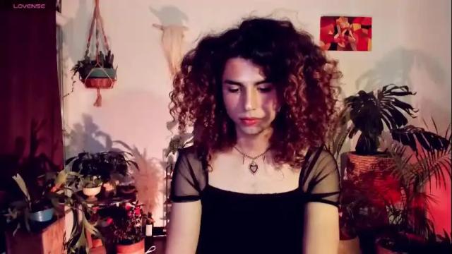 Image 8 of desidias Stream on Chaturbate on 25 days ago