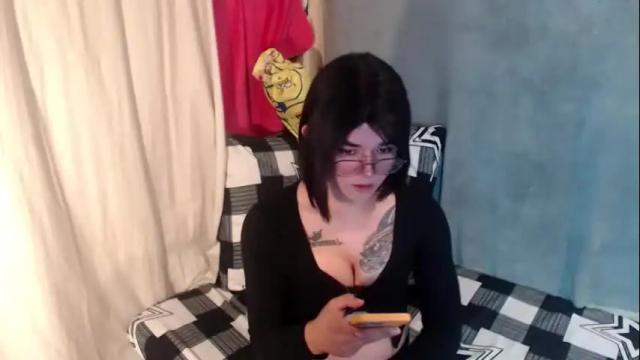 Image 4 of desirable_lorinexx Stream on Chaturbate on 14 days ago
