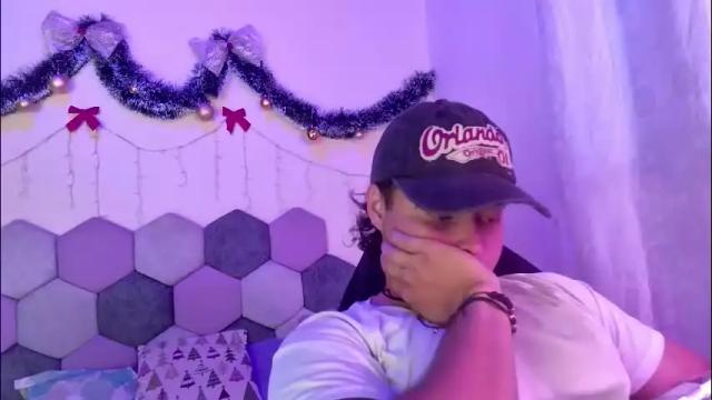 Image 2 of desireduo_tgn Stream on Chaturbate on 1 month ago