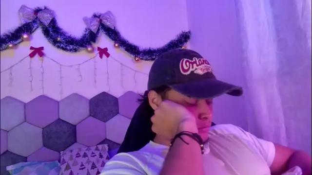 Image 8 of desireduo_tgn Stream on Chaturbate on 1 month ago