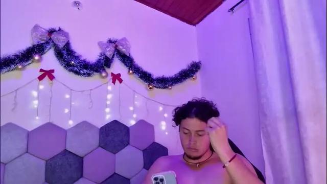 Image 4 of desireduo_tgn Stream on Chaturbate on 29 days ago