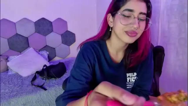 Image 2 of desireduo_tgn Stream on Chaturbate on 13 days ago