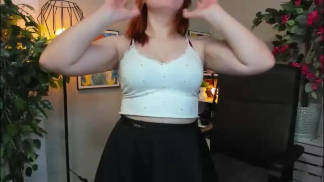 Image 10 of desirelayla Stream on Chaturbate on 5 days ago