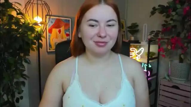 Image 2 of desirelayla Stream on Chaturbate on 22 hours ago