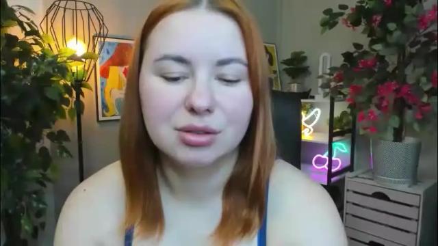 Image 4 of desirelayla Stream on Chaturbate on 1 month ago