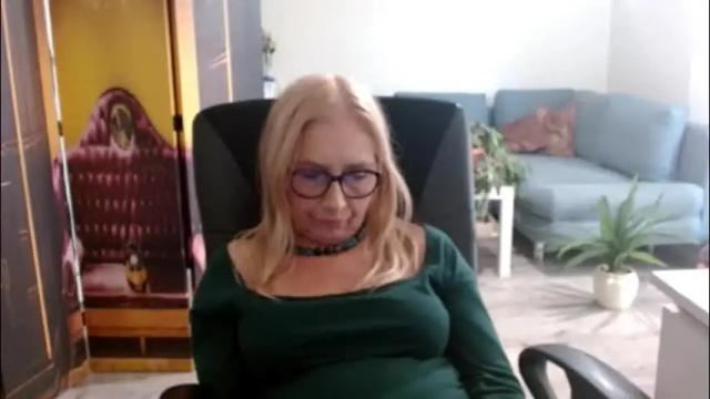 Image 7 of desiresofia Stream on Chaturbate on 20 days ago