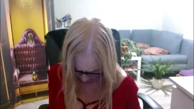 Image 10 of desiresofia Stream on Chaturbate on 19 days ago