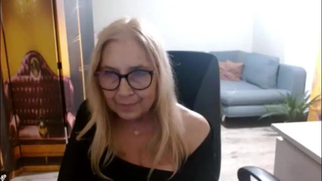 Image 6 of desiresofia Stream on Chaturbate on 1 month ago