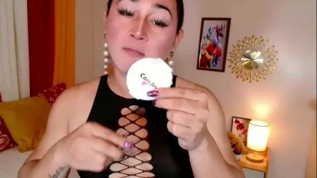 Image 2 of destenierose Stream on Chaturbate on 19 days ago
