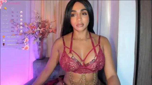 Image 6 of destinnemil Stream on Chaturbate on 1 month ago