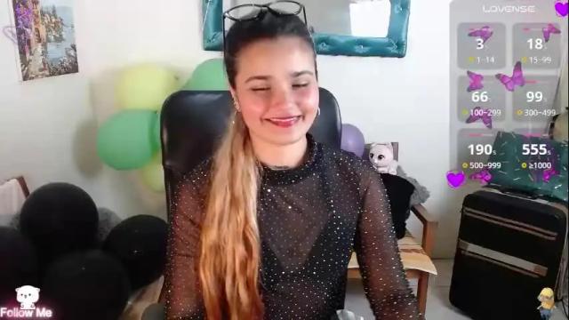 Image 3 of destinyhills_ Stream on Chaturbate on 1 month ago