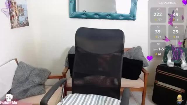 Image 11 of destinyhills_ Stream on Chaturbate on 1 month ago