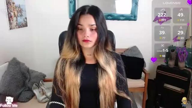 Image 10 of destinyhills_ Stream on Chaturbate on 17 days ago