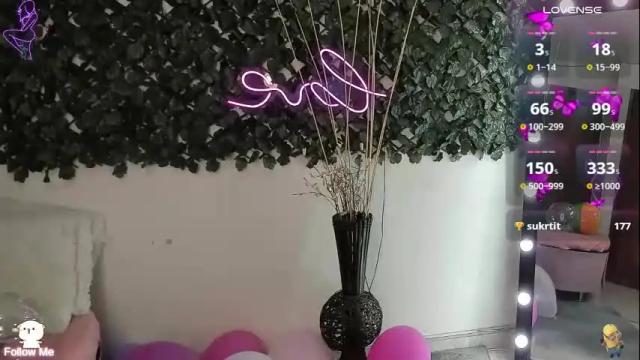 Image 10 of destinyhills_ Stream on Chaturbate on 2 months ago