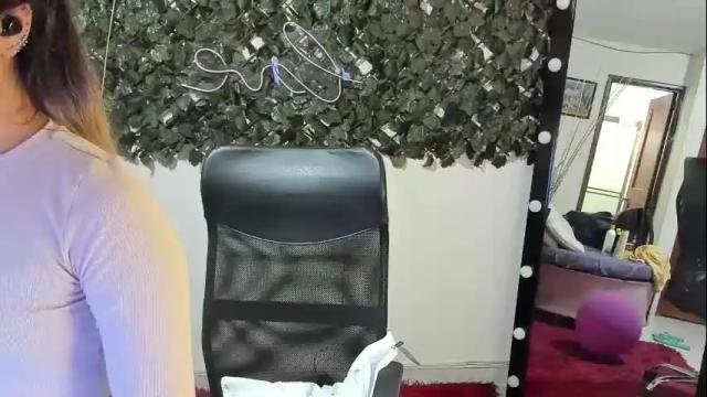 Thumbnail 1, destinyhills_'s Stream at Chaturbate, 1 month ago