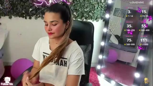 Image 10 of destinyhills_ Stream on Chaturbate on 1 month ago