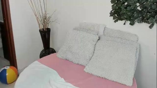 Image 6 of destinyhills_ Stream on Chaturbate on 1 month ago