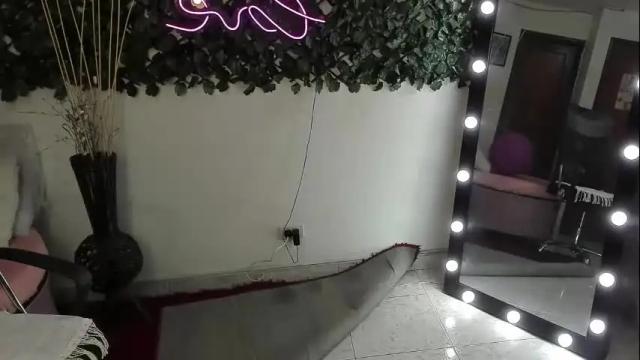 Thumbnail 2, destinyhills_'s Stream at Chaturbate, 1 month ago