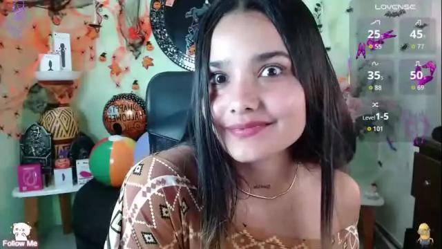 Image 8 of destinyhills_ Stream on Chaturbate on 7 days ago