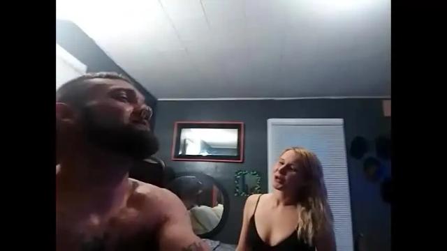 Image 7 of desturbingdetale699 Stream on Chaturbate on 4 months ago