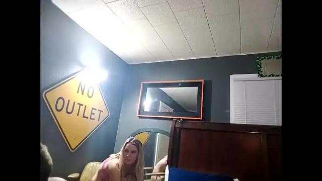 Image 4 of desturbingdetale699 Stream on Chaturbate on 2 months ago