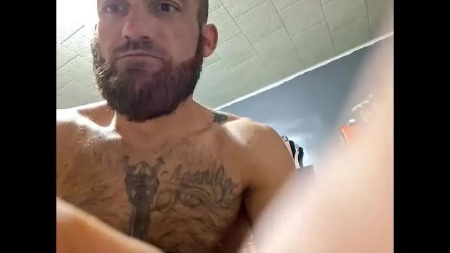 Thumbnail 1, desturbingdetale699's Stream at Chaturbate, 1 month ago