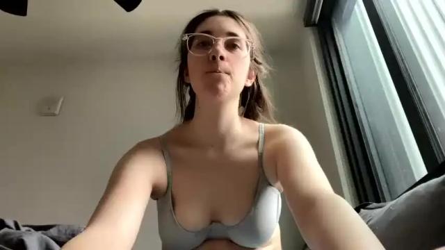 Image 8 of detroitbaddie Stream on Chaturbate on 16 months ago