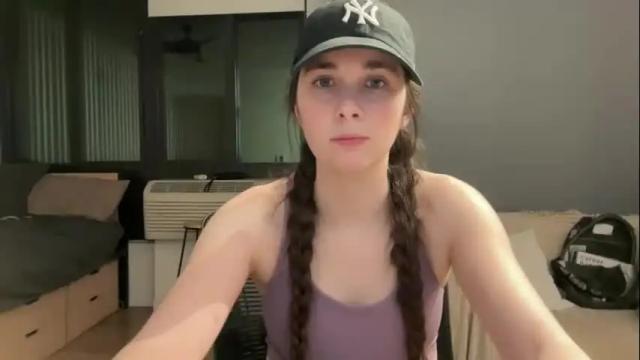 Image 7 of detroitbaddie Stream on Chaturbate on 14 months ago