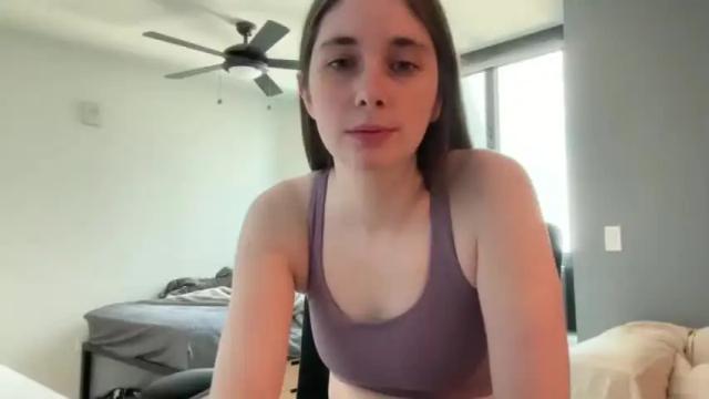 Image 2 of detroitbaddie Stream on Chaturbate on 13 months ago