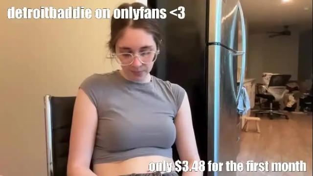 Image 8 of detroitbaddie Stream on Chaturbate on 1 month ago