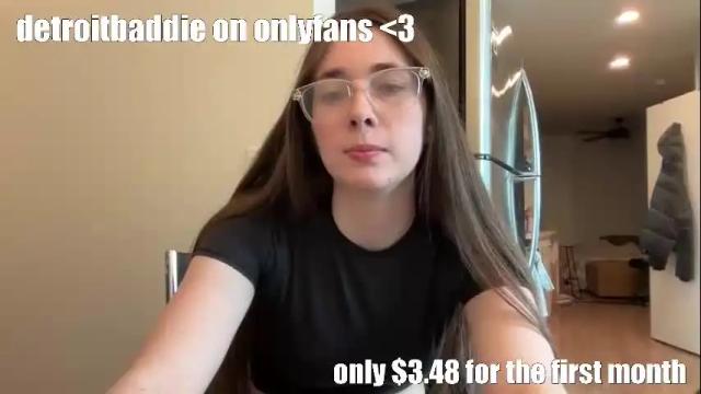 Image 4 of detroitbaddie Stream on Chaturbate on 28 days ago