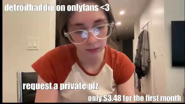 Image 3 of detroitbaddie Stream on Chaturbate on 8 days ago