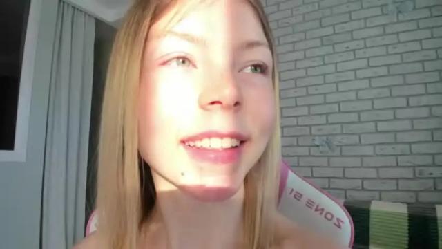 Image 6 of deva_alice Stream on Chaturbate on 14 months ago