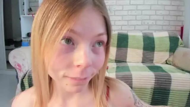 Image 10 of deva_alice Stream on Chaturbate on 14 months ago