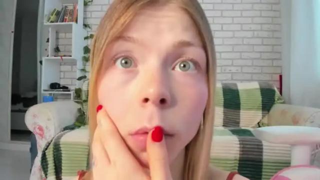 Image 2 of deva_alice Stream on Chaturbate on 14 months ago