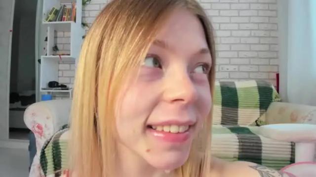 Image 3 of deva_alice Stream on Chaturbate on 14 months ago