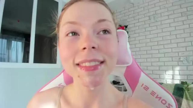 Image 10 of deva_alice Stream on Chaturbate on 13 months ago