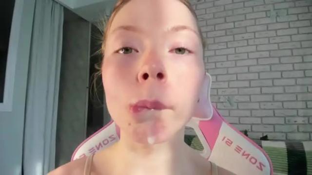 Image 2 of deva_alice Stream on Chaturbate on 13 months ago