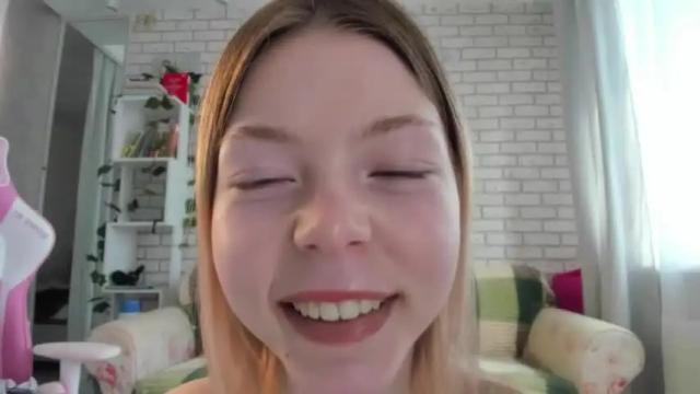 Image 6 of deva_alice Stream on Chaturbate on 13 months ago