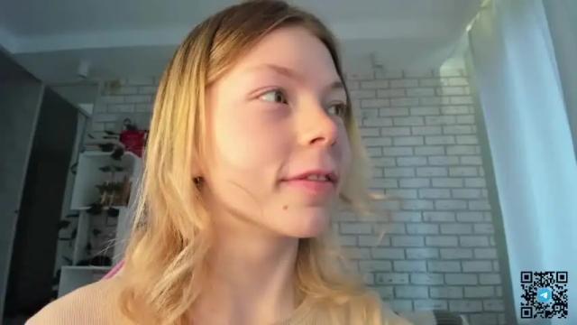 Image 11 of deva_alice Stream on Chaturbate on 13 months ago