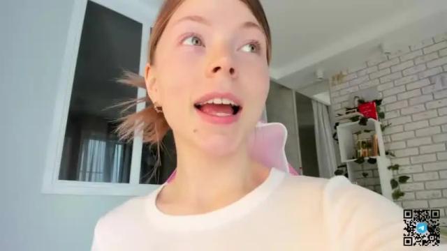 Image 11 of deva_alice Stream on Chaturbate on 13 months ago