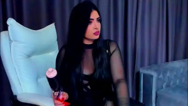 Image 2 of devashaqueen Stream on Chaturbate on 14 days ago