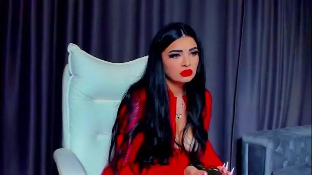 Image 2 of devashaqueen Stream on Chaturbate on 9 days ago