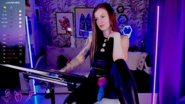 Image 11 of devi_evi Stream on Chaturbate on 13 months ago