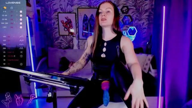 Image 12 of devi_evi Stream on Chaturbate on 13 months ago