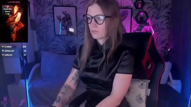 Image 6 of devi_evi Stream on Chaturbate on 22 days ago
