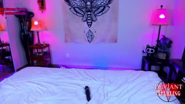 Image 2 of deviantxxxdarling Stream on Chaturbate on 14 months ago