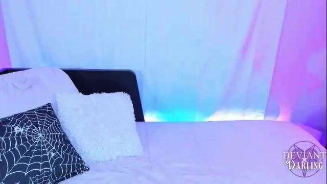 Image 10 of deviantxxxdarling Stream on Chaturbate on 1 month ago