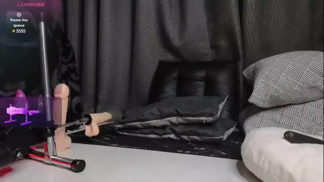 Image 7 of devil_s_bride Stream on Chaturbate on 6 days ago