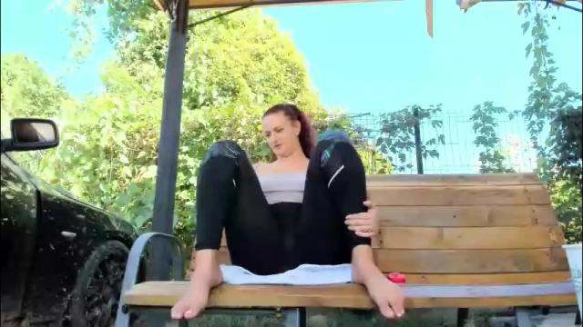 Image 7 of devileanna Stream on Chaturbate on 4 months ago